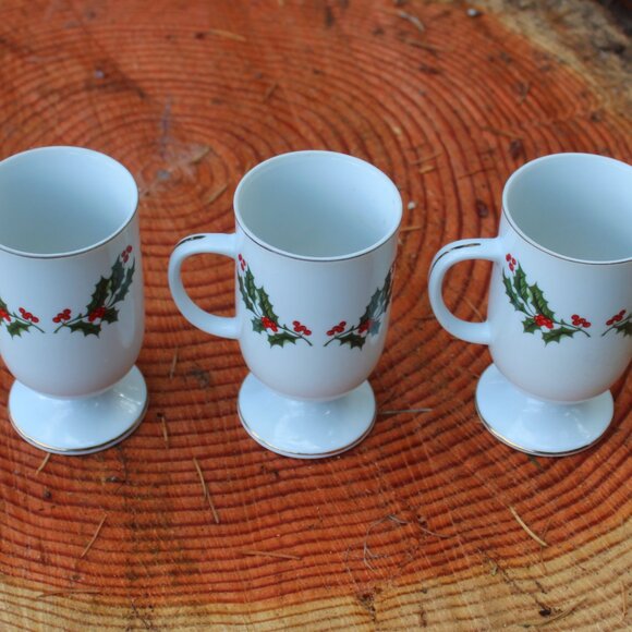 Set of Three Pedestal Mugs Kashima Trading Co. “Christmas Holly” - Picture 2 of 9